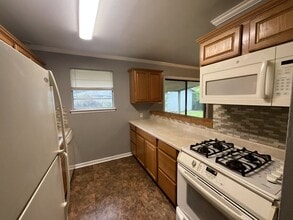 9418 Randall Ave in Denham Springs, LA - Building Photo - Building Photo