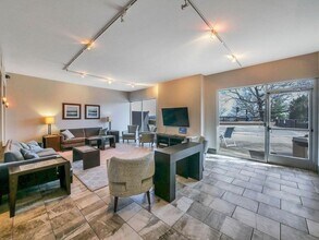 1131 Stringers Ridge Rd in Chattanooga, TN - Building Photo - Building Photo