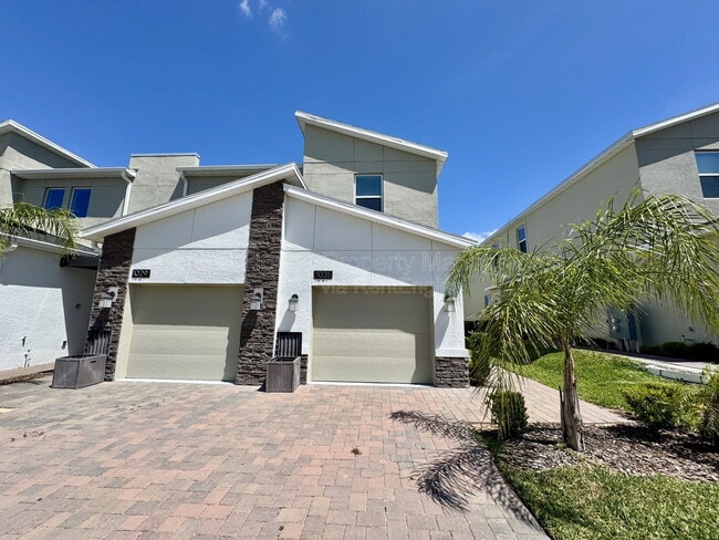property at 1031 Splash Shot Pl