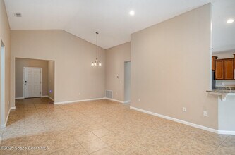 1050 Cayman Dr in Melbourne, FL - Building Photo - Building Photo