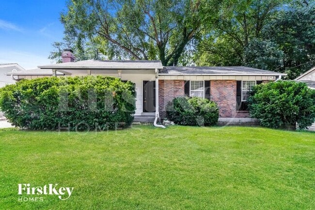 property at 2030 E Humes Ln