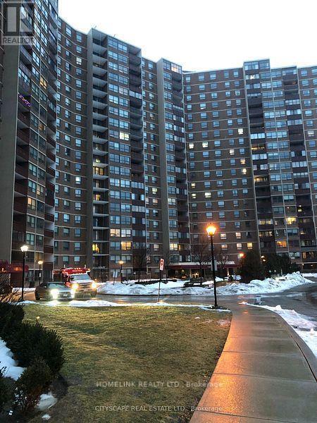 625-625 The West Mall
