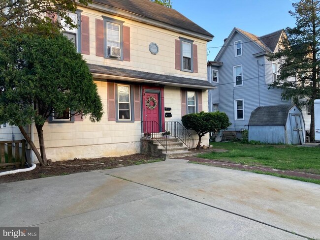property at 819 Broadway
