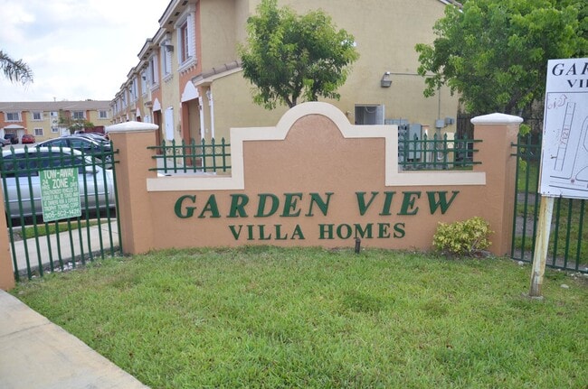 7103 NW 174th Terrace
