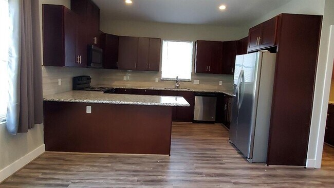 3245 Dixie Dr-Unit -B in Houston, TX - Building Photo - Building Photo