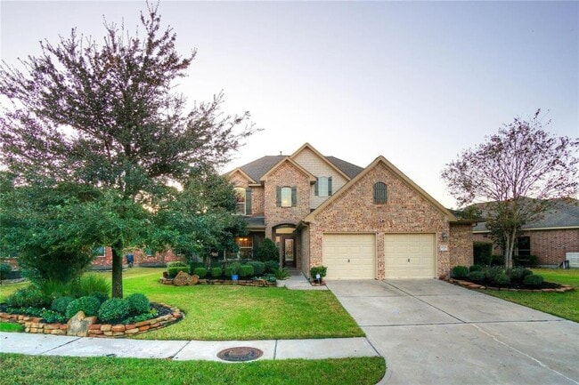 property at 8303 Kerrington Glen Dr