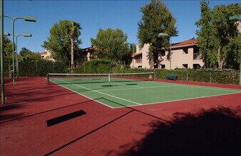 9695 N 93rd Way in Scottsdale, AZ - Building Photo - Building Photo