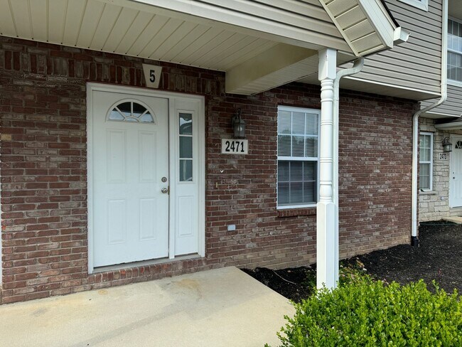 property at 2471 S Woolery Mill Dr