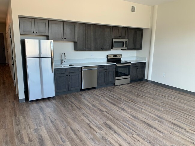 property at 1217 Elm St