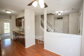 127 Crown Prince Dr in Evesham, NJ - Building Photo - Building Photo