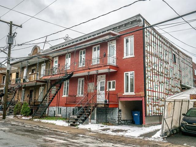 701-707 Flynn St in Québec, QC - Building Photo