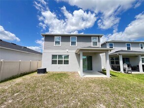 2746 Sanctuary Dr in Clermont, FL - Foto de edificio - Building Photo