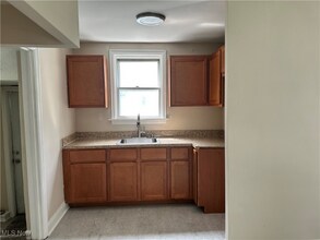 3759 Northampton Rd in Cleveland Heights, OH - Building Photo - Building Photo