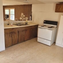 441 Tschoepe Rd in Seguin, TX - Building Photo - Building Photo