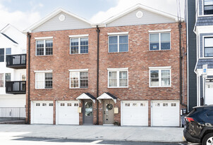 122 Ogden Ave in Jersey City, NJ - Building Photo