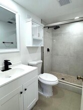 531 Shady Pine Way in Greenacres, FL - Building Photo - Building Photo