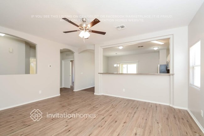 15350 W Port Au Prince Ln in Surprise, AZ - Building Photo - Building Photo