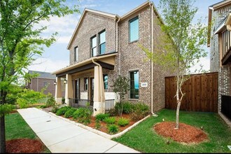 4416 Broadway Ave in Flower Mound, TX - Building Photo - Building Photo