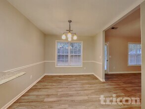 5121 Benjamin Ct in Kernersville, NC - Building Photo - Building Photo