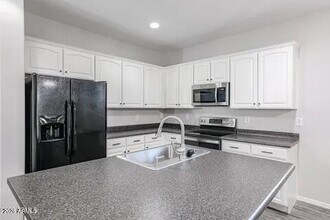 18009 W Sunnyslope Ln in Waddell, AZ - Building Photo - Building Photo