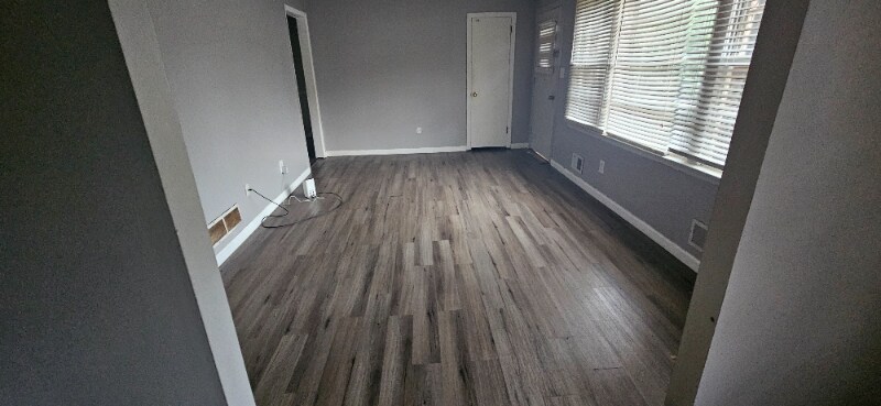 102 Batiste Garden Cir in Jonesboro, GA - Foto de edificio