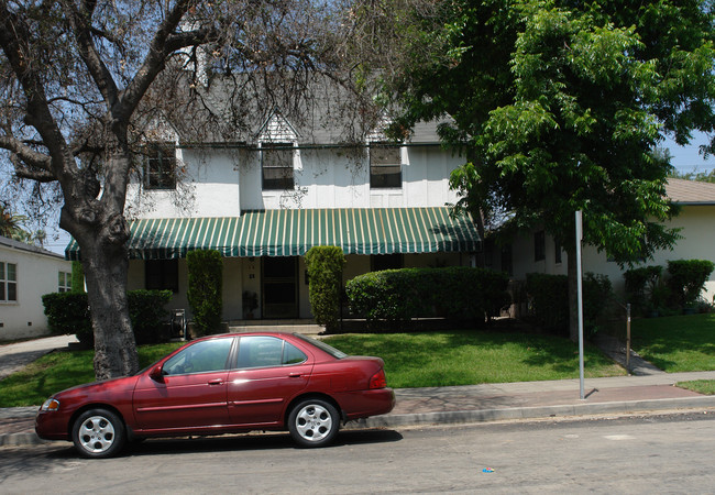 49 Berkeley Ave in Pasadena, CA - Building Photo - Building Photo