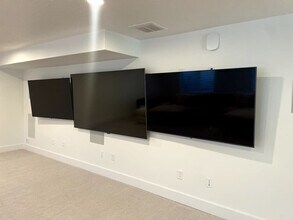 690 S Edge Ln in Kaysville, UT - Building Photo - Building Photo