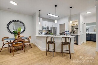 12620 Toscana Way, Unit B2 in Charlotte, NC - Building Photo - Building Photo