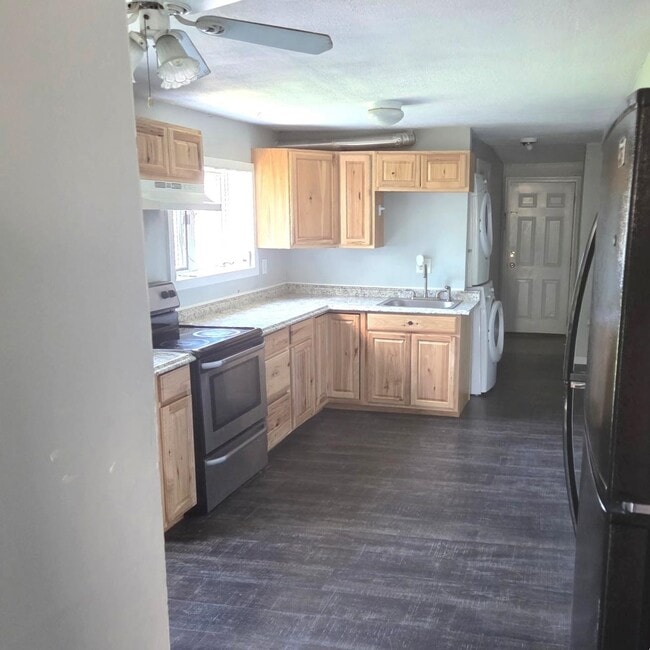 property at 2 Lawrence Rd