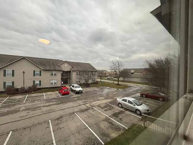 4581 Emerald Lakes Blvd, Unit 4581 Emerald Lakes Blvd in Powell, OH - Foto de edificio - Building Photo