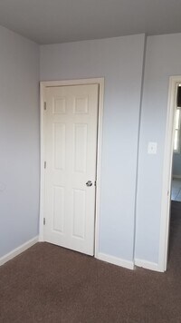 1102 E Price St photo'