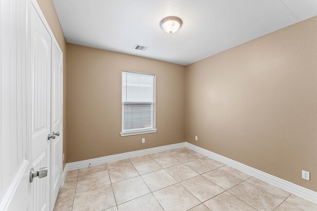 property at 3611 Wyoming St