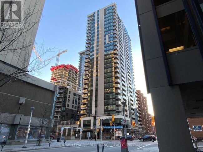 property at 340-2340 Queen St