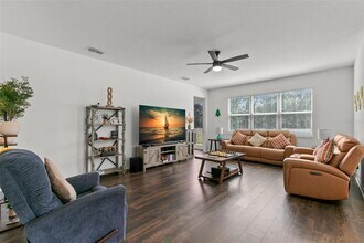 16044 Sonoma Grv Cir in Tampa, FL - Building Photo - Building Photo