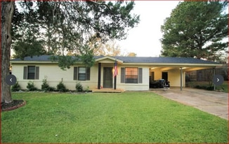 104 Duncan Cir in West Monroe, LA - Building Photo