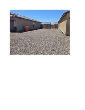 3416 E Ames Ave in Kingman, AZ - Building Photo - Building Photo