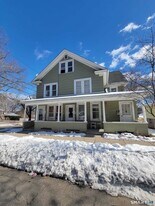 590 High St in Middletown, CT - Building Photo
