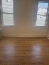 378 Myrtle Ave in Irvington, NJ - Foto de edificio - Building Photo