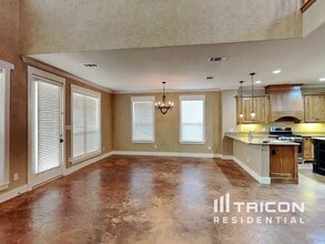 1312 Miles Ct in Ennis, TX - Building Photo - Building Photo
