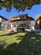1086 Herberich Ave in Akron, OH - Building Photo - Building Photo