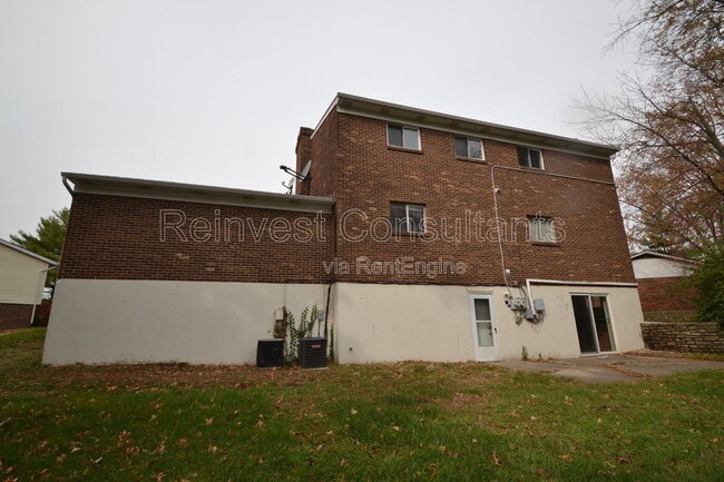 35 Wesleyan Ct in Fairfield, OH - Building Photo - Building Photo