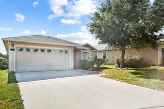 266 Perch Manor in San Antonio, TX - Building Photo - Building Photo