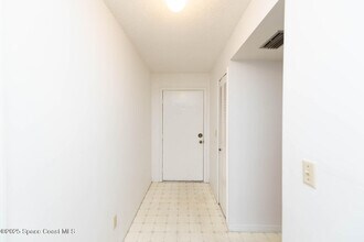 3059 Sir Hamilton Cir in Titusville, FL - Building Photo - Building Photo