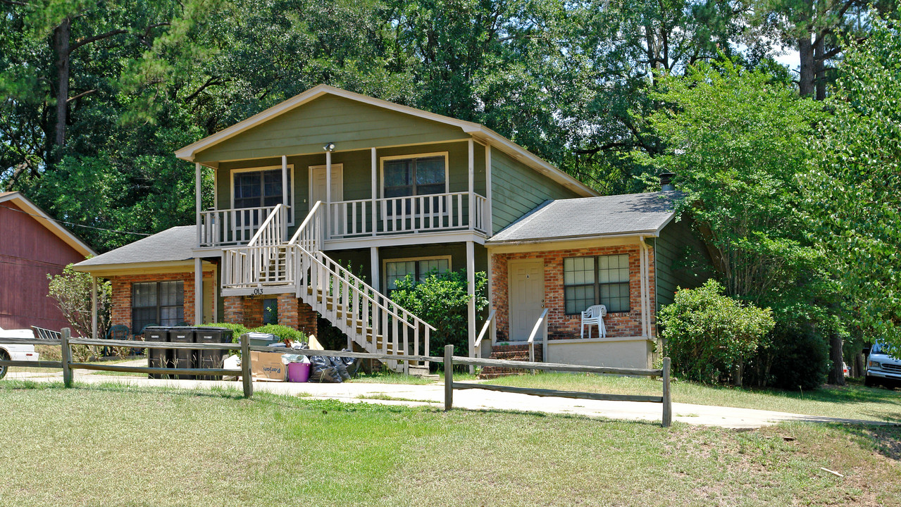 2013 Watson Way in Tallahassee, FL - Building Photo