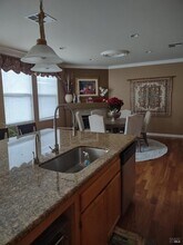 1122 Mitchell Ln in Windsor, CA - Building Photo - Building Photo