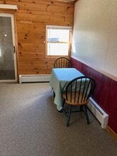 582 Gould Hl, Unit B in Johnson, VT - Building Photo - Building Photo