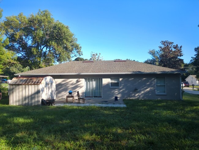 147 Angeles Rd in Debary, FL - Building Photo - Building Photo