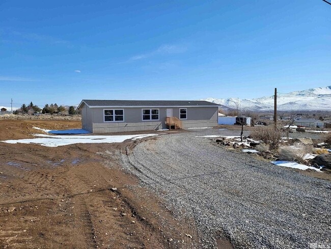 222 Elizabeth Ln in Dayton, NV - Building Photo - Building Photo