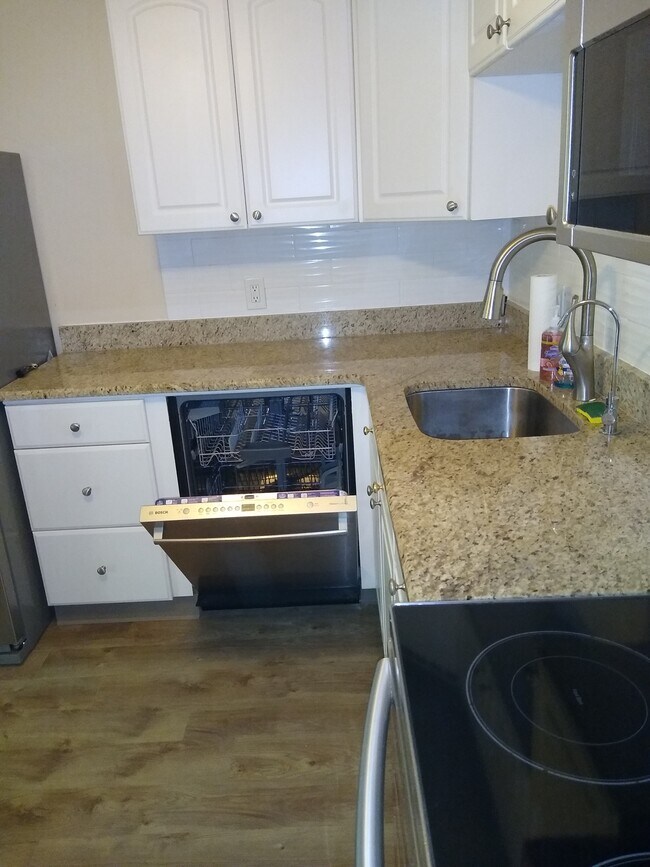 5 Turnpike Rd, Unit 239 photo'