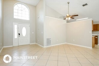 558 Eagle Pointe S in Kissimmee, FL - Foto de edificio - Building Photo